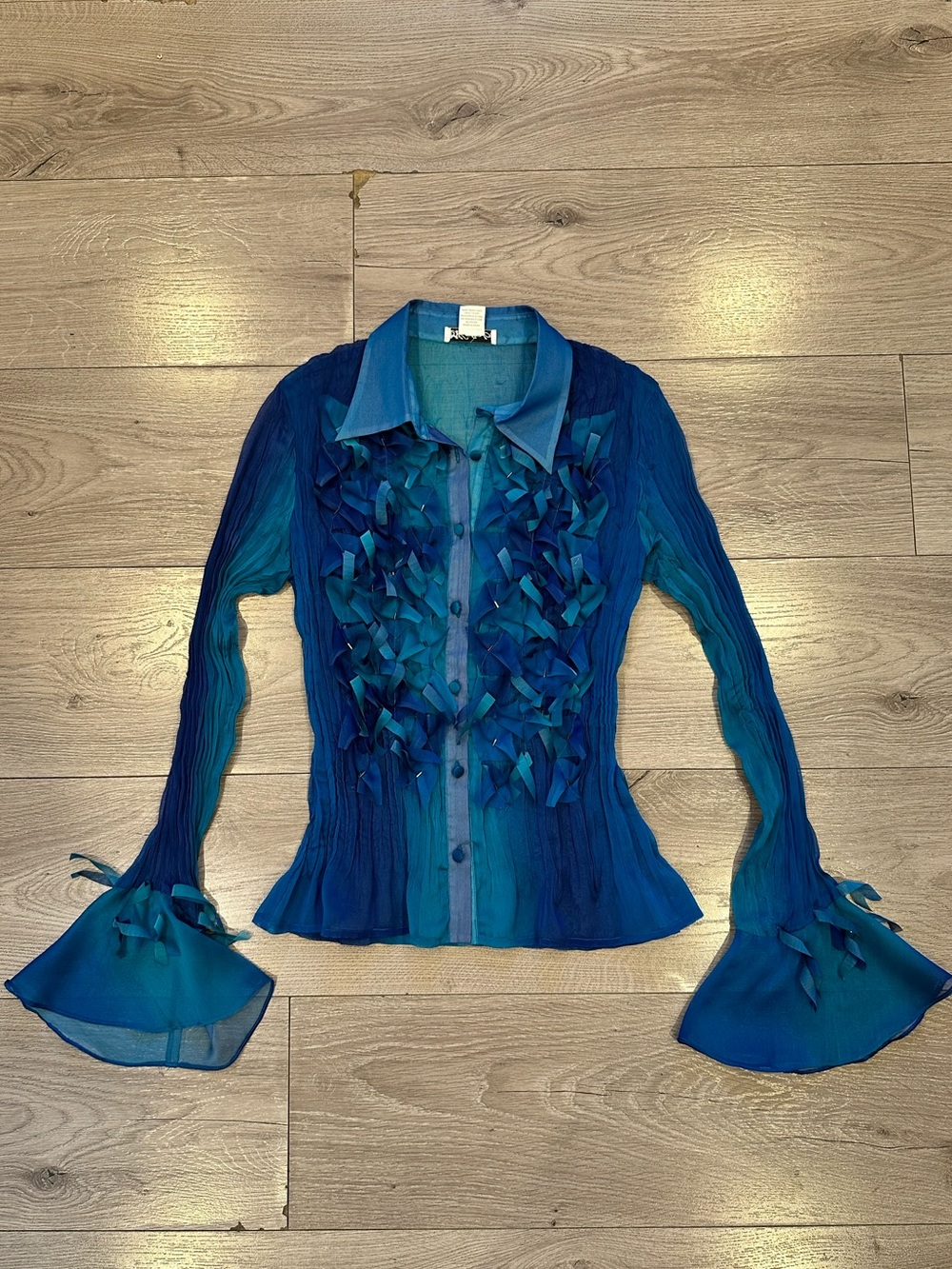 Y2K MK Solo Crinkled Blue Green Ruffle-Embellished Button-Front Blouse